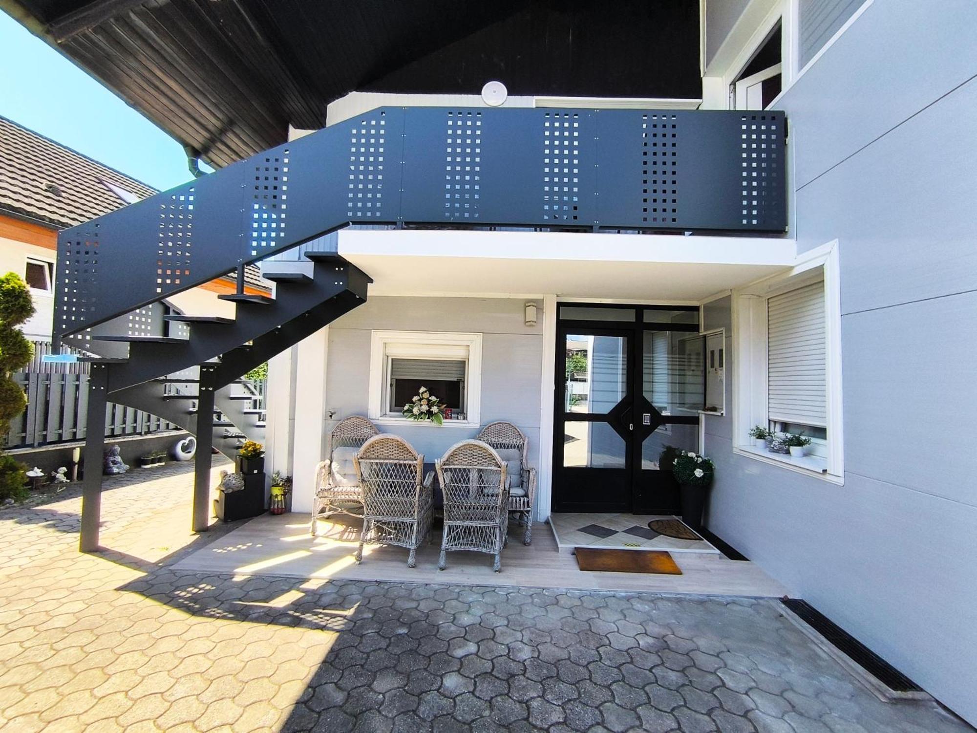 Jo-Ma Apartma - Safe Parking Liubliana Exterior foto